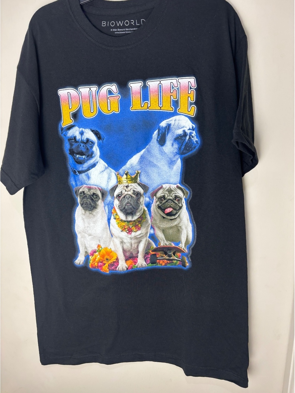 Pug Life Graphic T Shirt Medium NWOT Dog Lover Pug Collage Bioworld Black
